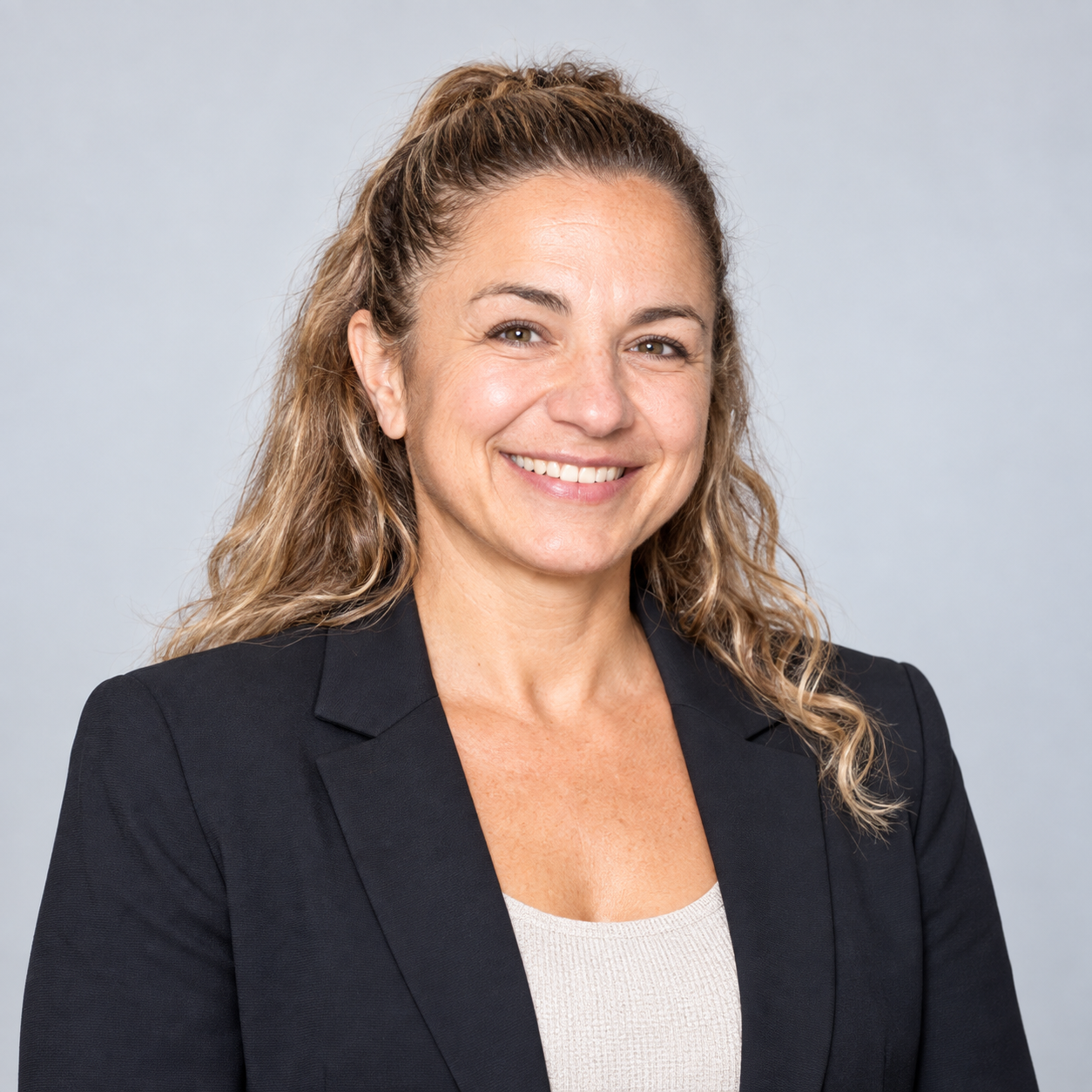 Jessica, contratación
